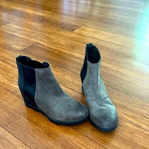 SOREL Womens Joan Of Artic ii Chelsea Hidden Wedge Black Ankle Boots Size 9